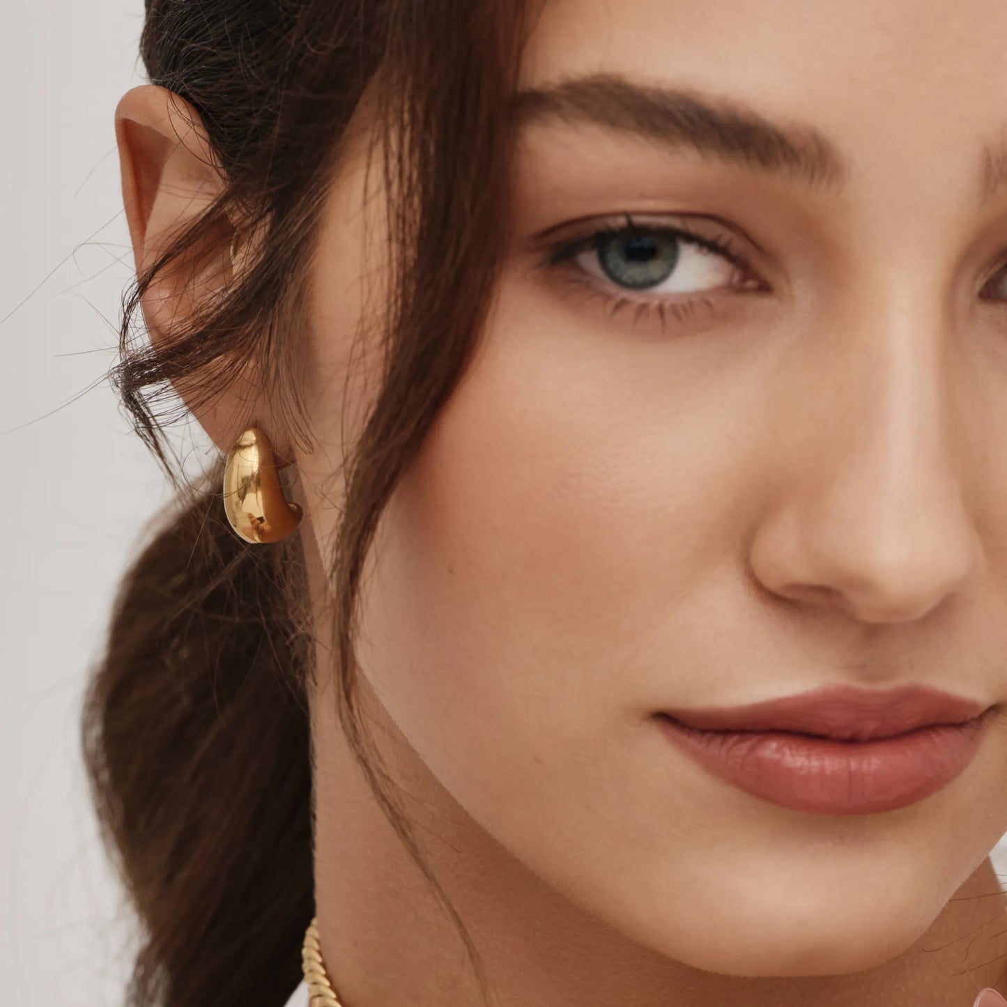 Gisele Dome Hoops