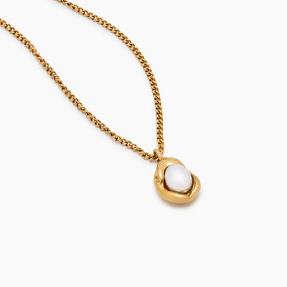Luna Pearl Drop Necklace