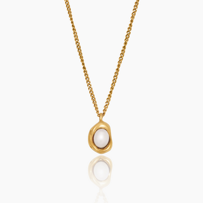 Luna Pearl Drop Necklace