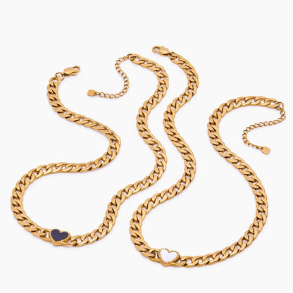 Heart curb chain necklace detail shot — Olivia Jewelry